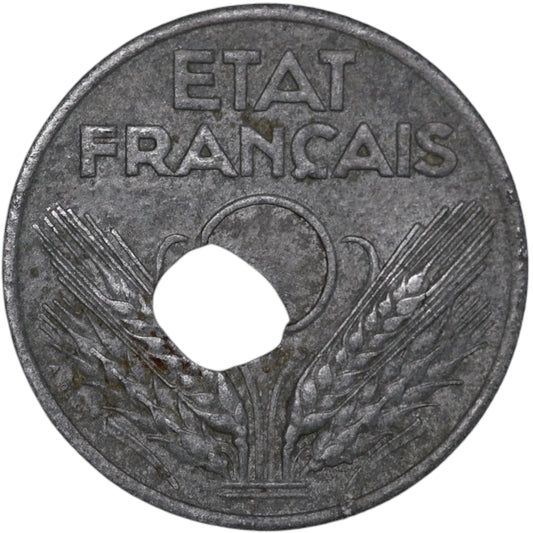 Falla 20 Céntimos TIPO 20 1943 zinc 3,11 gr Agujero descentrado