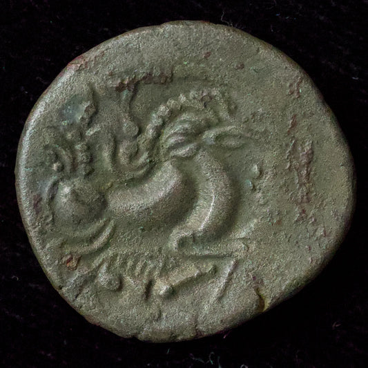 Gaule Coriosolites (région de Corseul. côtes d'Armor. Bretagne) Statère de Billon. classe II au nez pointé. 6.77 gr