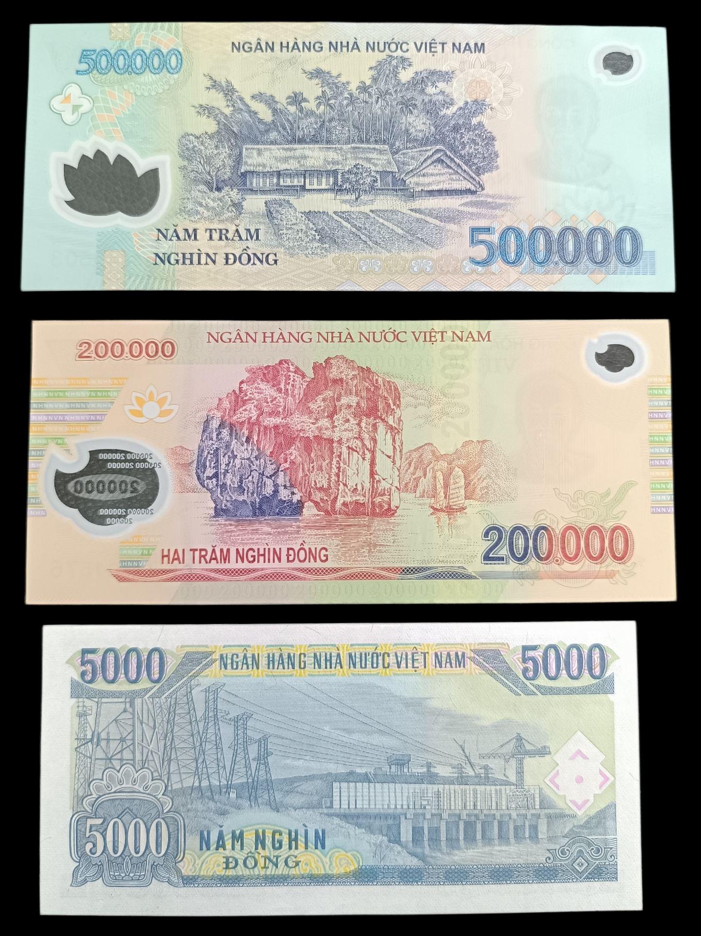 Vietnam lot de 3 billets. 5000 200000 et 500000 Dong. État neuf