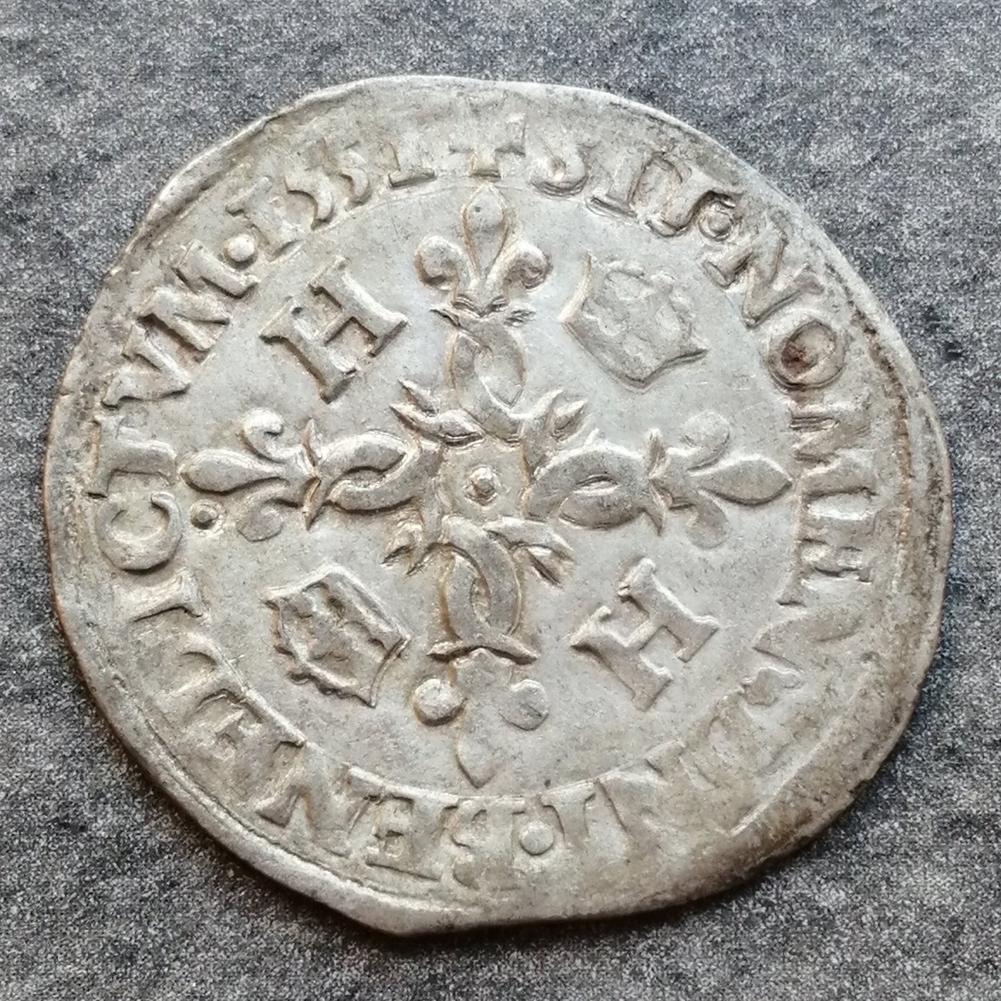 Henri II (1547-1559) Douzain aux croissants 1551 A Paris 2.41 gr