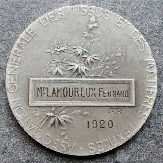 Médaille Association des tissus et matières textiles 1920 Argent poinçon corne 19 gr