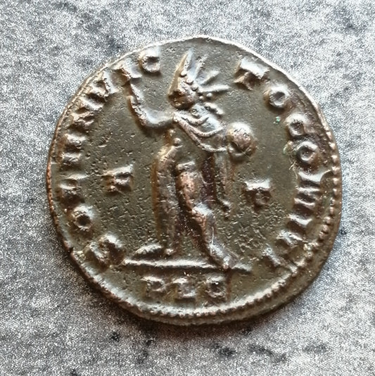 Constantin Ier (306-337) Follis Sol Invicto Comiti Lyon 4.74 gr 22 mm