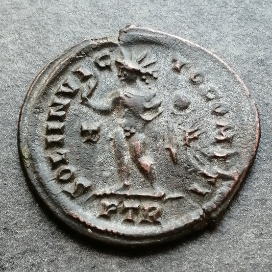 Constantin Ier (306-337) Follis Soli Invicto Comiti Trêves 4.31 gr 24 mm