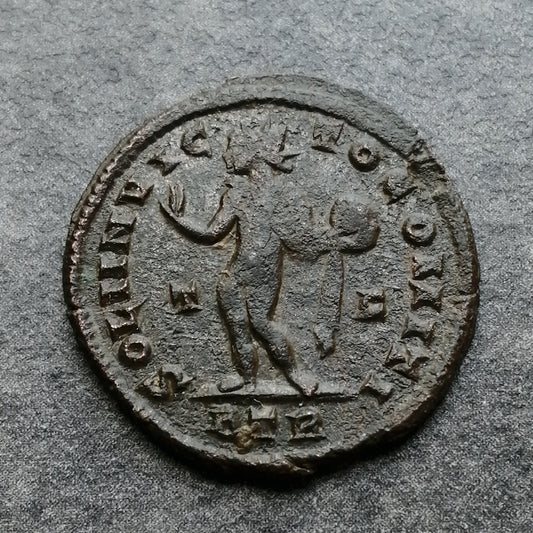 Constantin Ier (306-337) Follis Soli Invicto Comiti Trêves 2.74 gr 20 mm