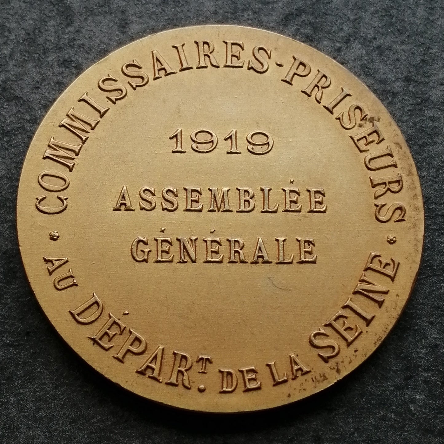 Jeton Commissaires Priseurs Département de la Seine 1919. Argent doré. 23.78 gr 36 mm