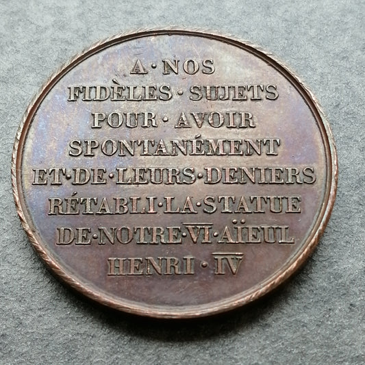 Médaille Louis XVIII Rétablissement statue Equestre d'Henri IV 1817 Bronze 17.64 gr 32.5 mm