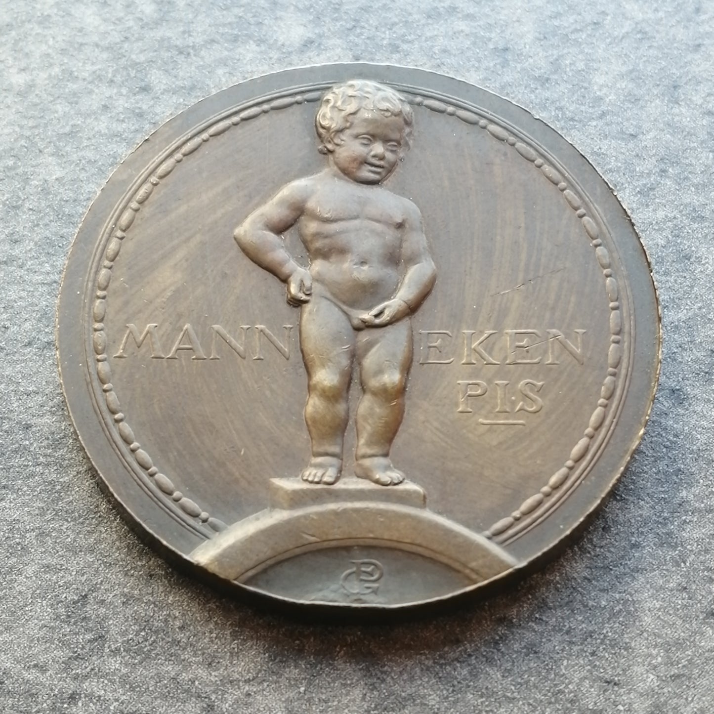 Belgique Médaille Exposition Universelle de 1935 Bruxelles Manneken Pis 19.64 gr