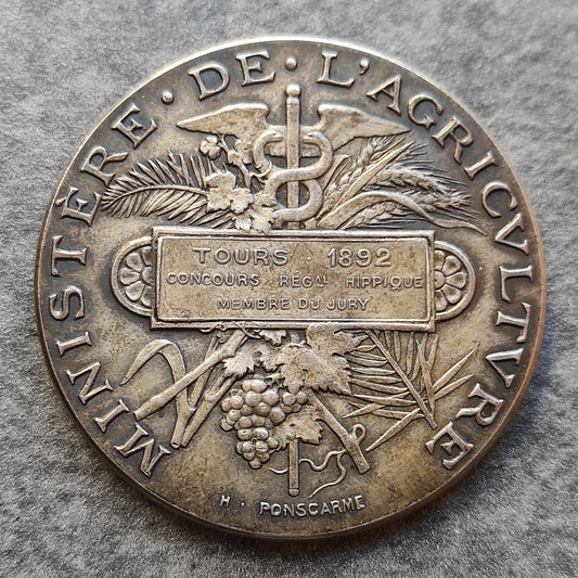 Médaille Concours Hippique Tours 1892 par Ponscarme 38.7 gr 42 mm