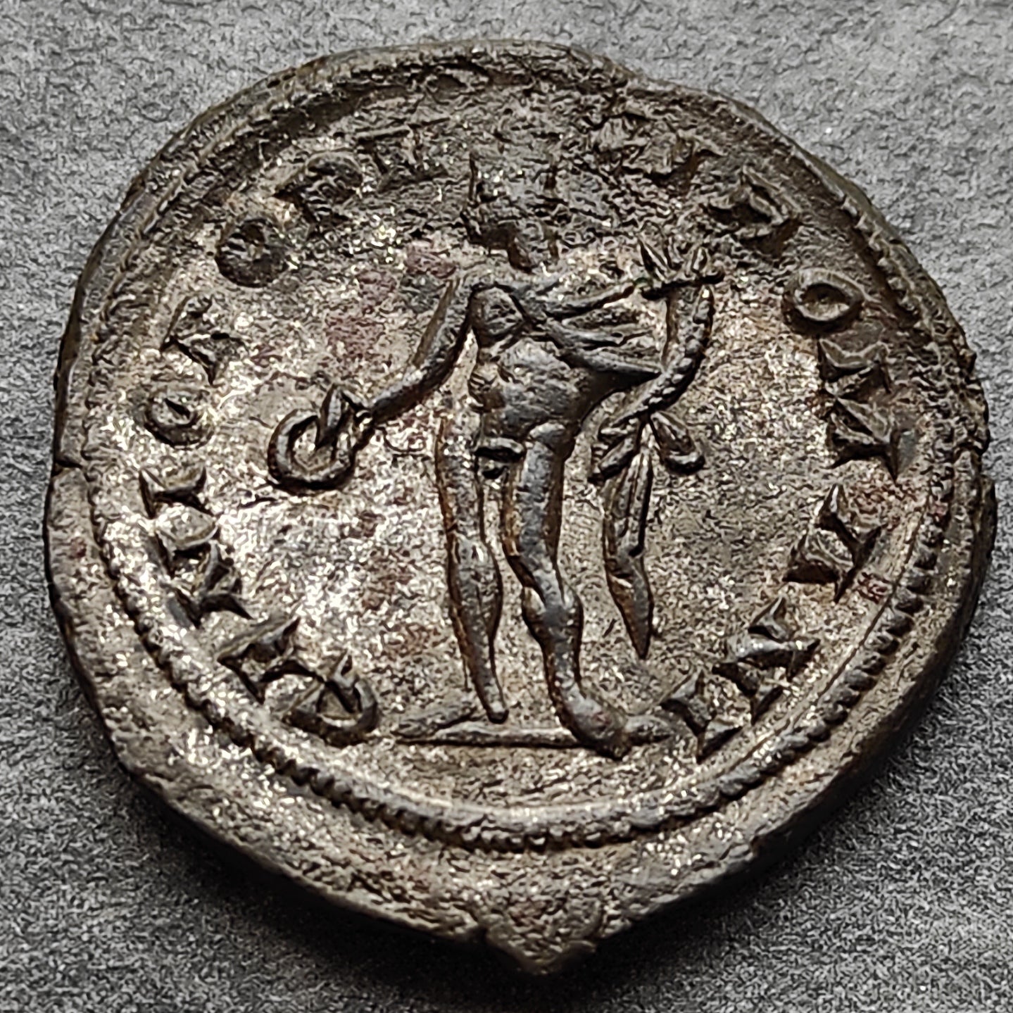 Maximien Hercule (285-310) Follis Genio Populi Romani Londres 11.57 gr