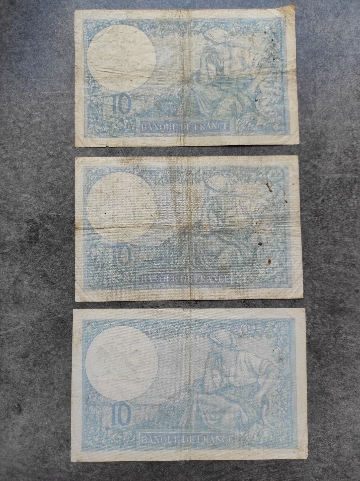 Lot de 3 billets de 10 Francs Minerve 1932 1939 et 1940