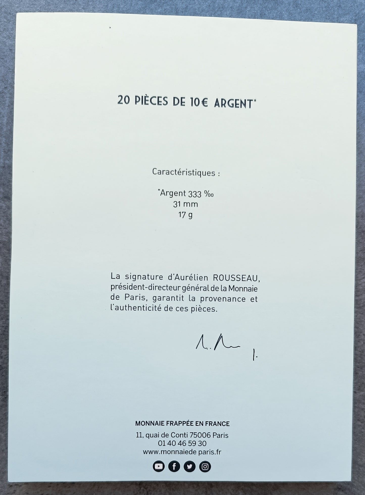 Monnaie de Paris Coffret de 20 monnaies de 10 Euros Mickey et la France Argent