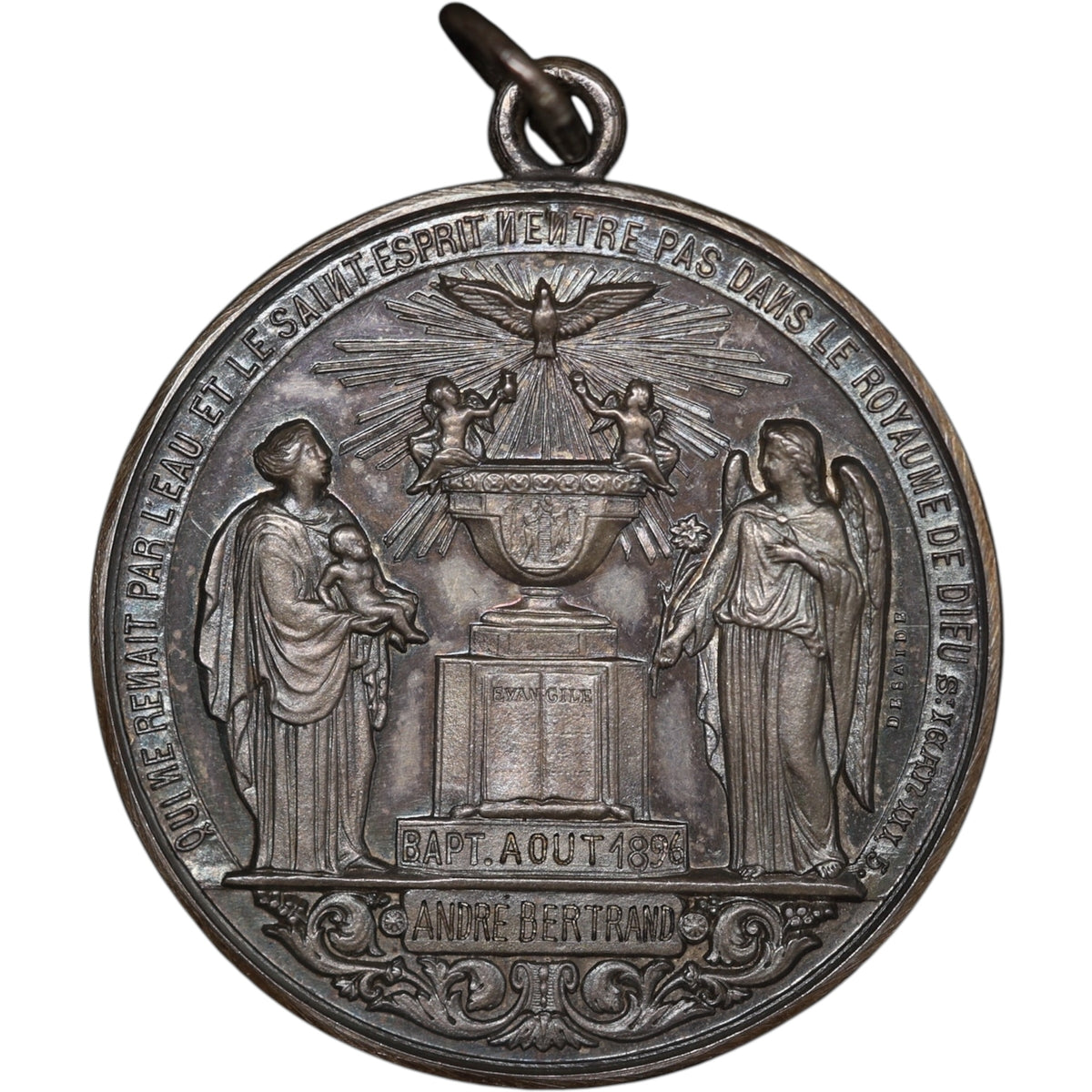 Médaille en argent. Baptême Août 1896. André Bertrand. Communion 26 Mai 1907. 22 Gr