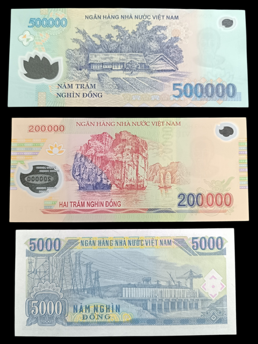 Vietnam lot de 3 billets. 5000 200000 et 500000 Dong. État neuf