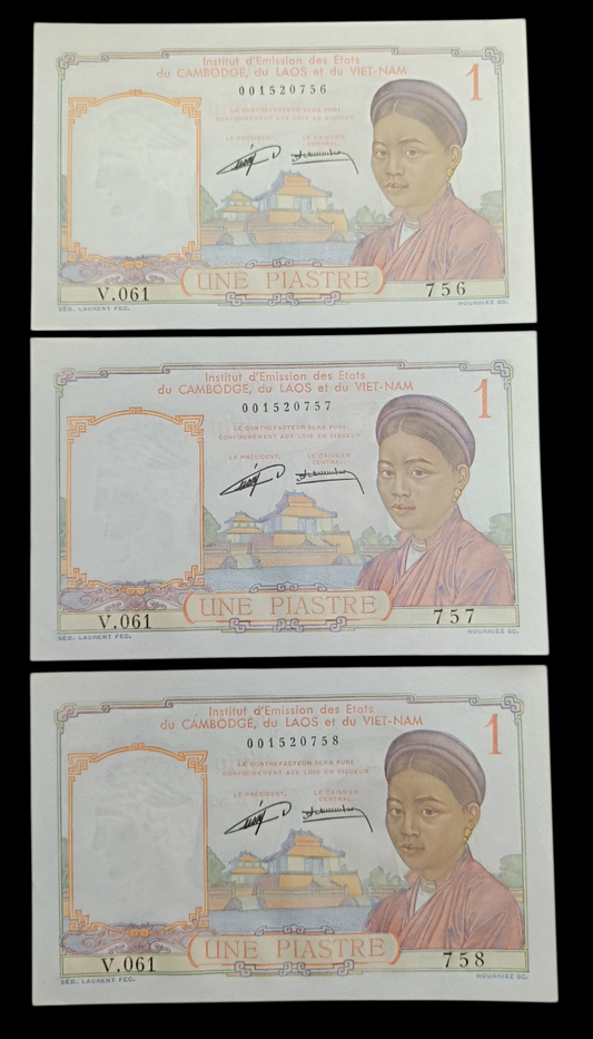 Indochine lot de 3 billets d'une Piastre 1953. Numéros consécutifs. État neuf