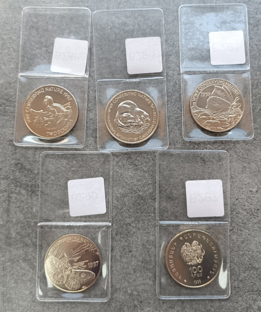 Guernesey Arménie Alderney. Lot de 5 monnaies