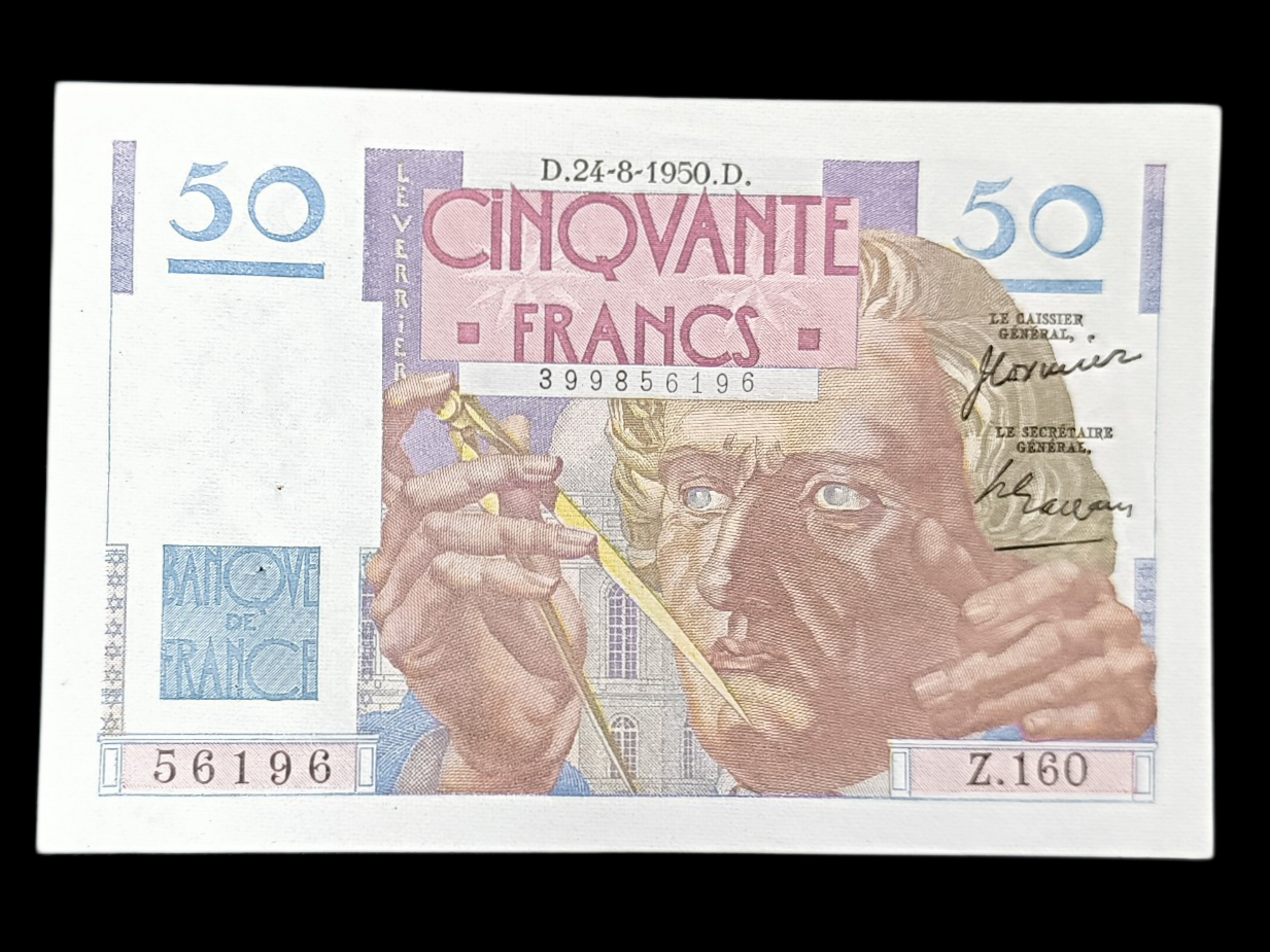 Billet de 50 Francs Le Verrier 24-8-1950. Superbe état. Trous d'agrafes