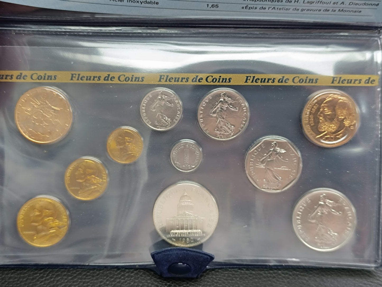 Coffret Monnaie de Paris 1982. Série complète Fleurs de Coins