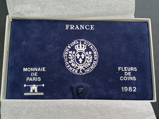 Coffret Monnaie de Paris 1982. Série complète Fleurs de Coins