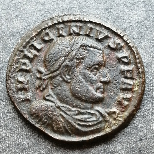 Licinius (308-324) Follis Soli Invicto Comiti Arles 3,52 gr 20 mm