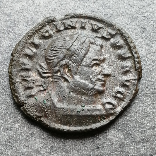 Licinius (308-324) Follis Genio Pop Rom Trêves 2,97 gr 20,5 mm