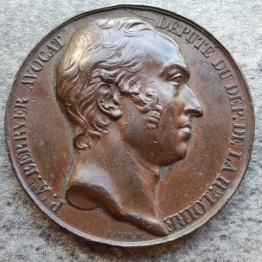 Médaille Berryer Avocat 1833 Député de Haute Loire 35.80 gr 41 mm Bronze