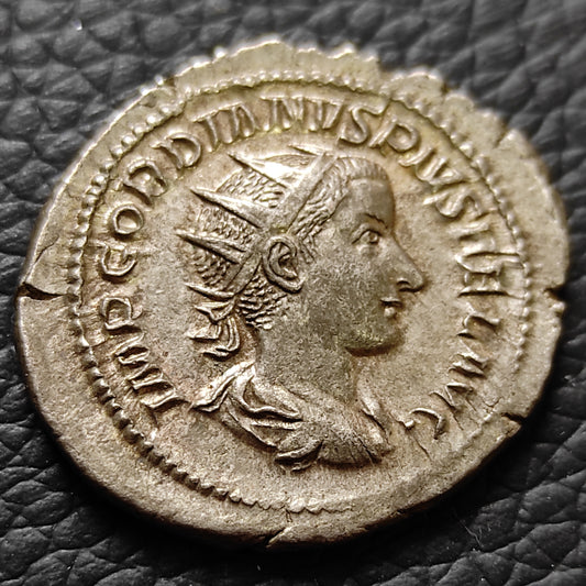 Gordien III (238-244) Antoninien LIBERALITAS AVG III 5,65 gr